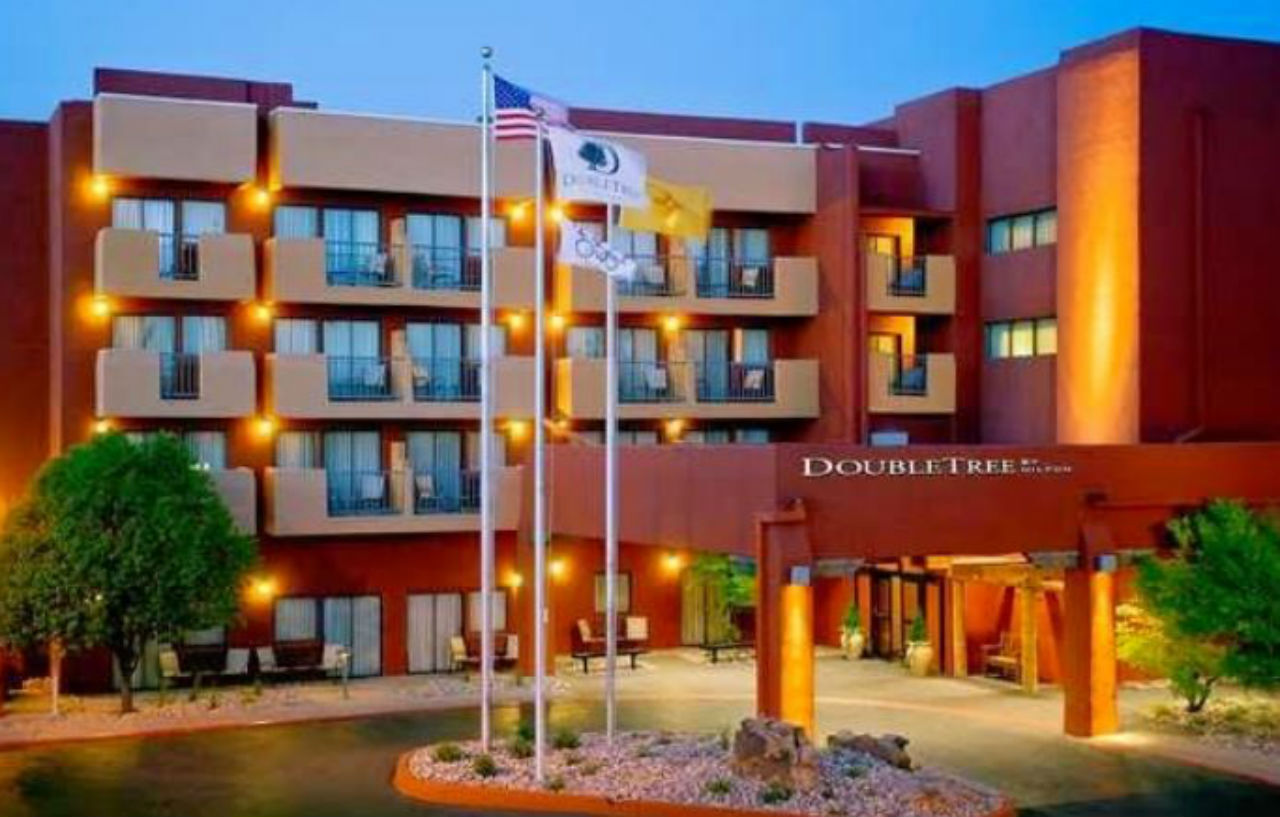 Doubletree By Hilton Santa Fe Hotel Bagian luar foto