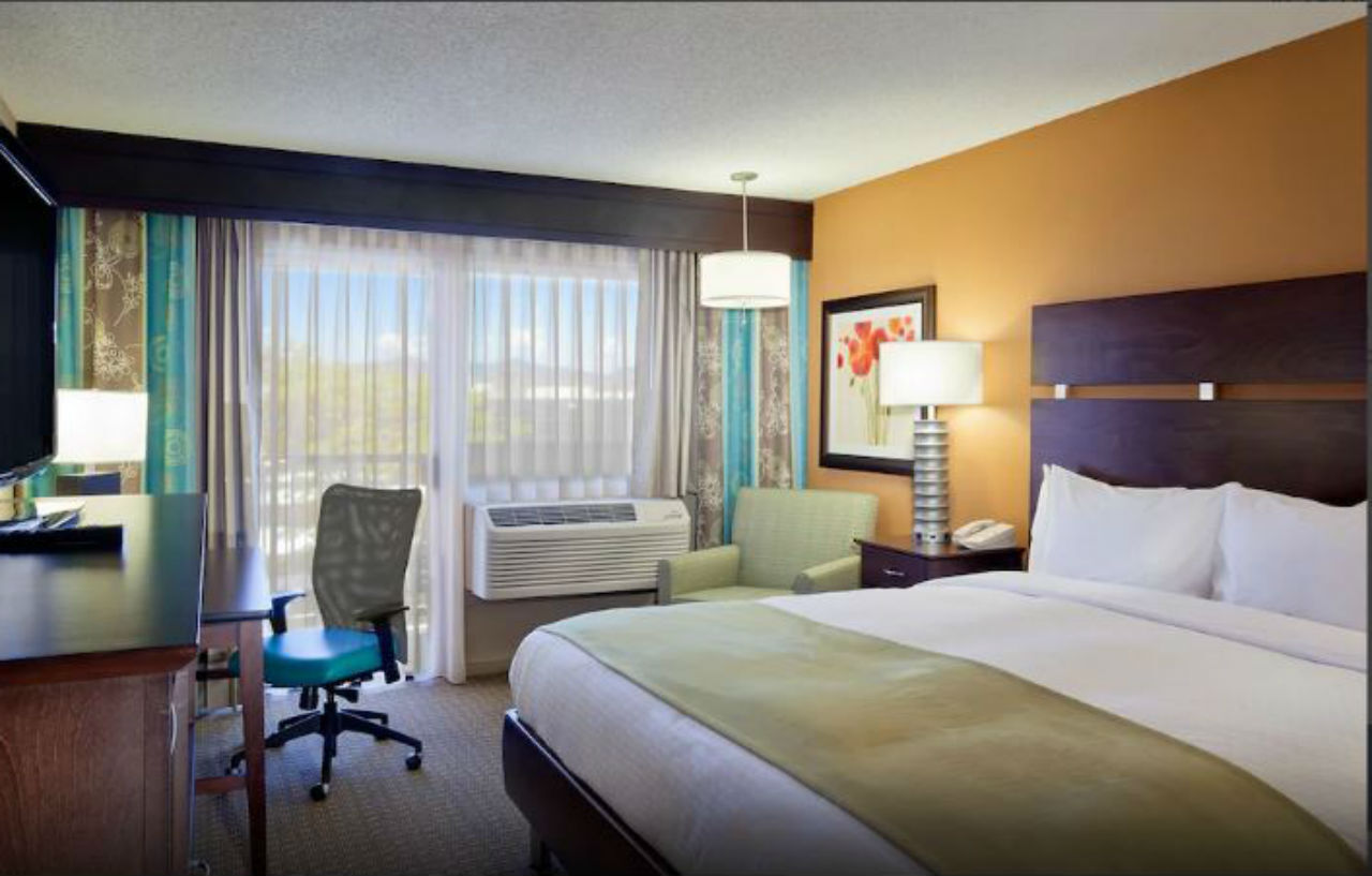 Doubletree By Hilton Santa Fe Hotel Bagian luar foto
